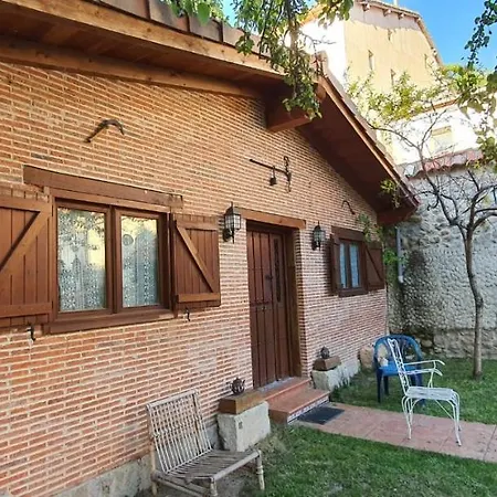 Casa Cristeta 1 *